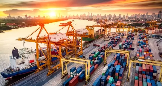 Al Sharqi strengthens UAE & GCC supply chain resilience amid global shipping volatility