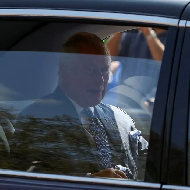 South Africans call for UK to return diamonds set in crown jewels