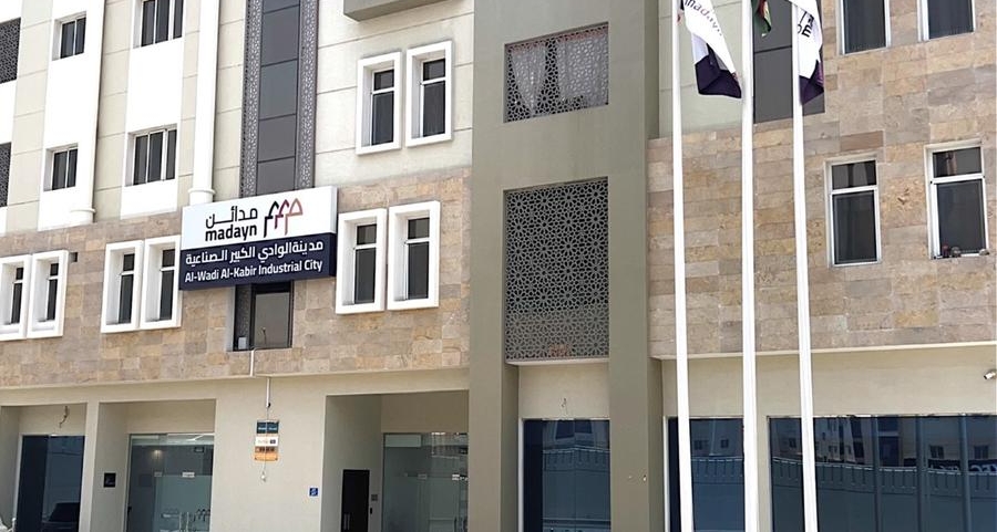 Madayn begins providing services to investors in Al Wadi Al Kabir Industrial City