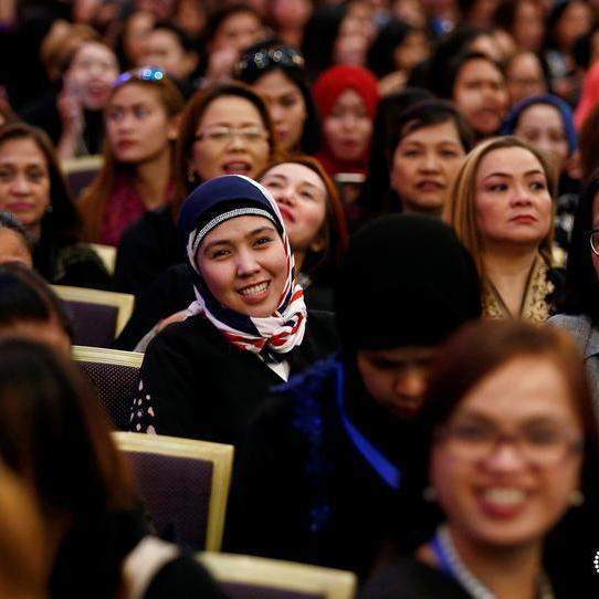 UAE jobs: Over 60% of Filipino expats got a pay hike in last 5 years, says survey