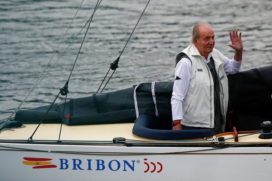 Spain's former king Juan Carlos to attend Queen Elizabeth's funeral