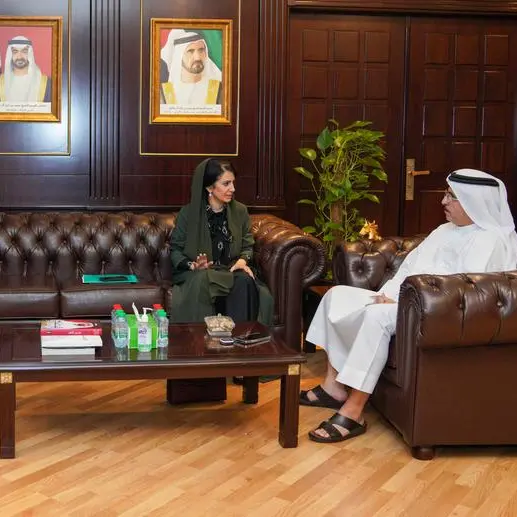 DEWA discusses enhancing cooperation with General Electric