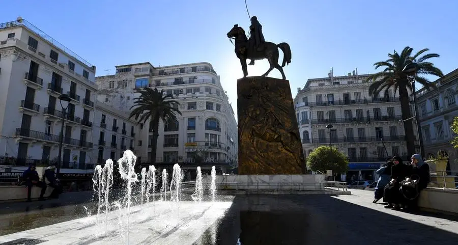 Algerian poet, ex-minister says won't run for president