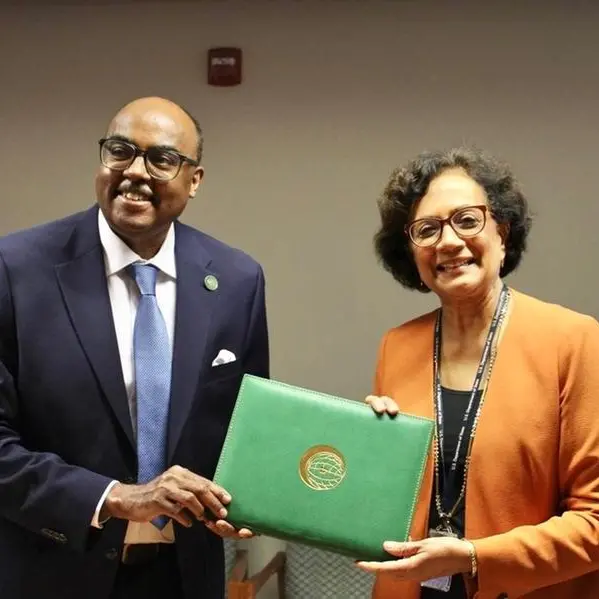 Signing of MoU between OIC and the U.S. Department of State Secretary’s Office for Global Women’s Issues