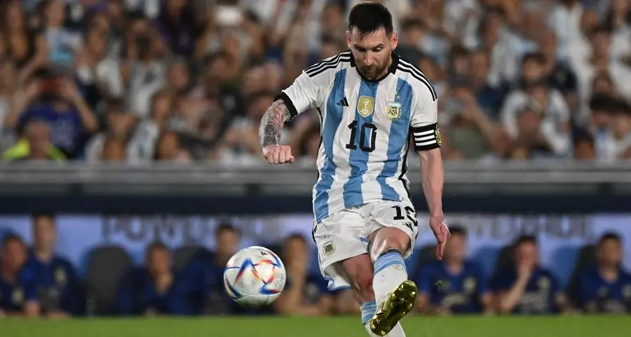 Messi scores in Artgetina's homecoming celebration