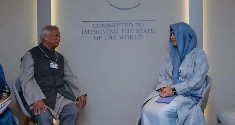 Latifa bint Mohammed meets Interim Prime Minister of Bangladesh