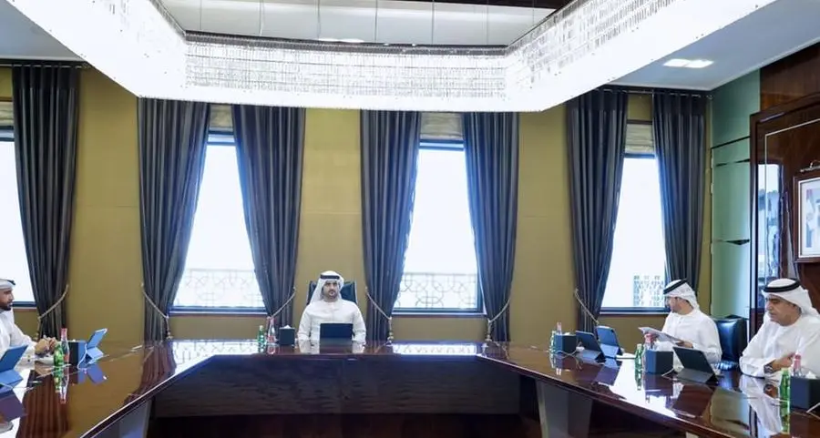 Maktoum bin Mohammed chairs Dubai Judicial Council meeting