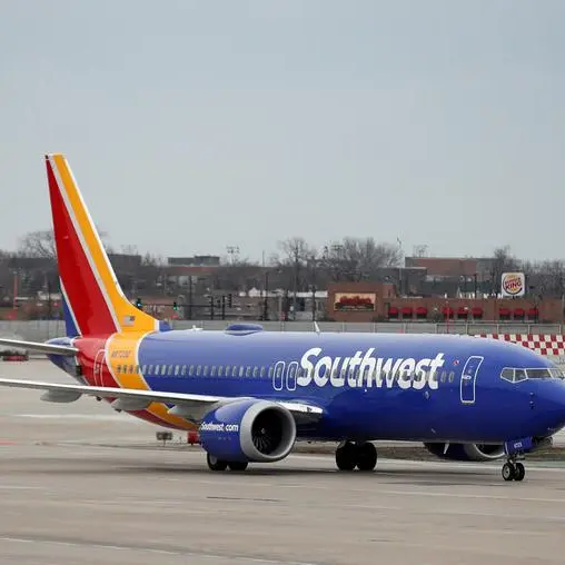 Southwest warns of higher full-year costs as quarterly profit falls