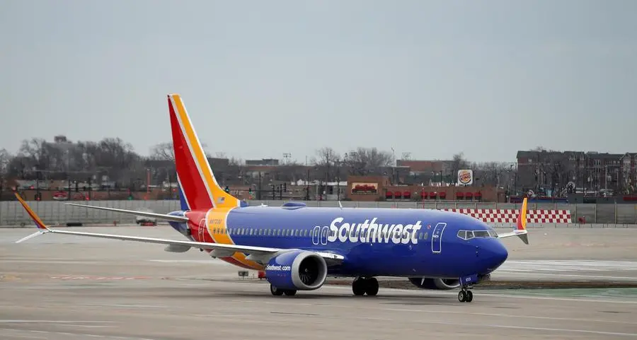 Southwest warns of higher full-year costs as quarterly profit falls
