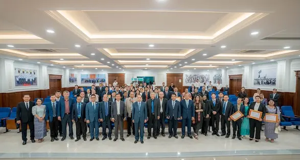 Viory partners with Cambodia's Ministry of information to deliver workshop on news video verification and the use of AI in media