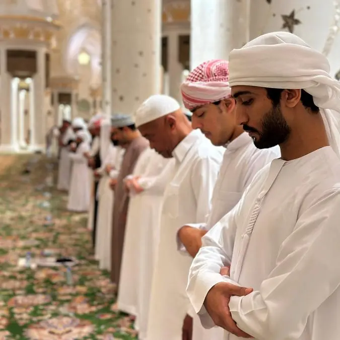 Hundreds of faithful offer Taraweeh prayers after UAE declares first day of Ramadan