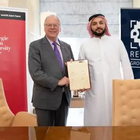 CMU-Q, Regency Group Holding sign MoU to promote collaboration and joint research