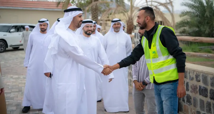 Theyab bin Mohamed visits the ‘Qidfa Development’ in the emirate of Fujairah