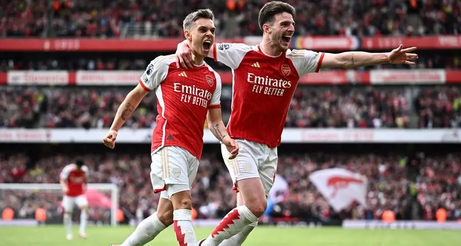 Arsenal eye top of table ahead of clash vs. Manchester United