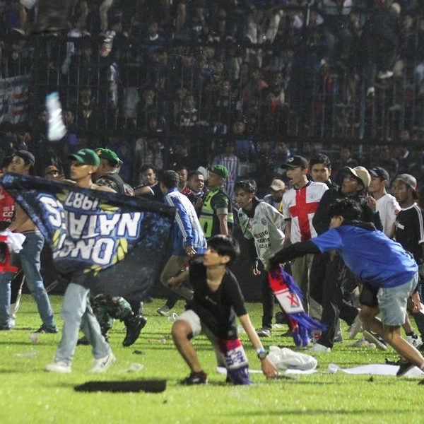 Deadly stampede at Indonesian soccer game
