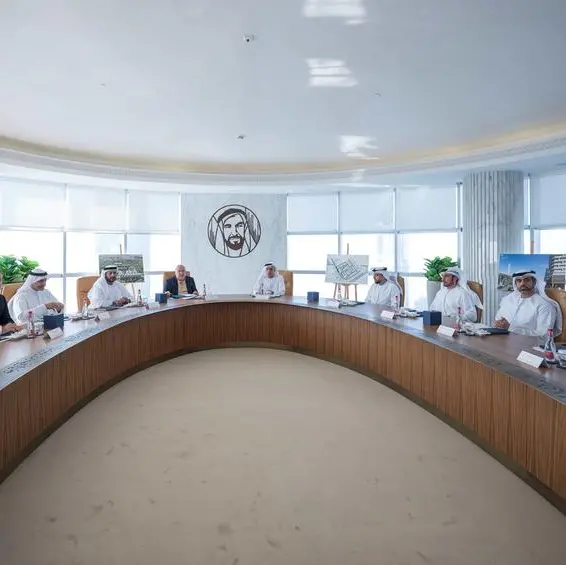 Mohammed bin Rashid Endowment District Board of Trustees holds its first meeting to address the pioneering project’s executive plans