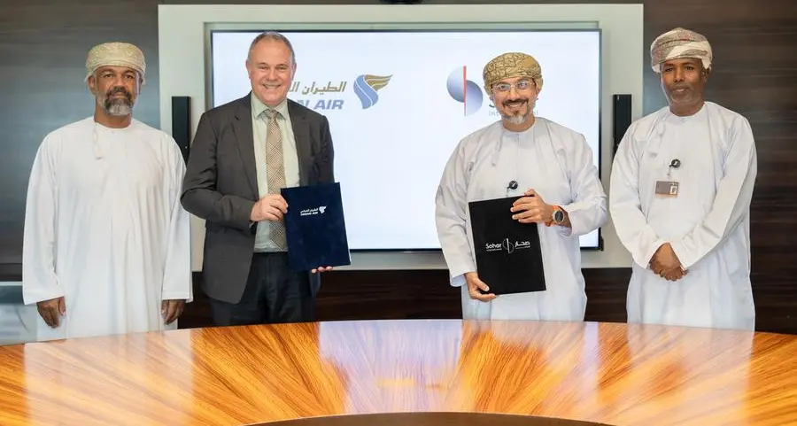 Sohar International and Sohar Islamic partners with Oman Air