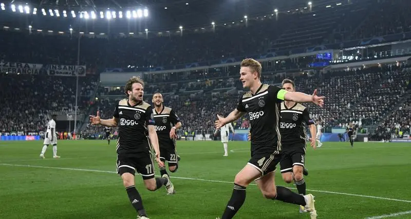 Ajax coach urges players to show guts against Liverpool