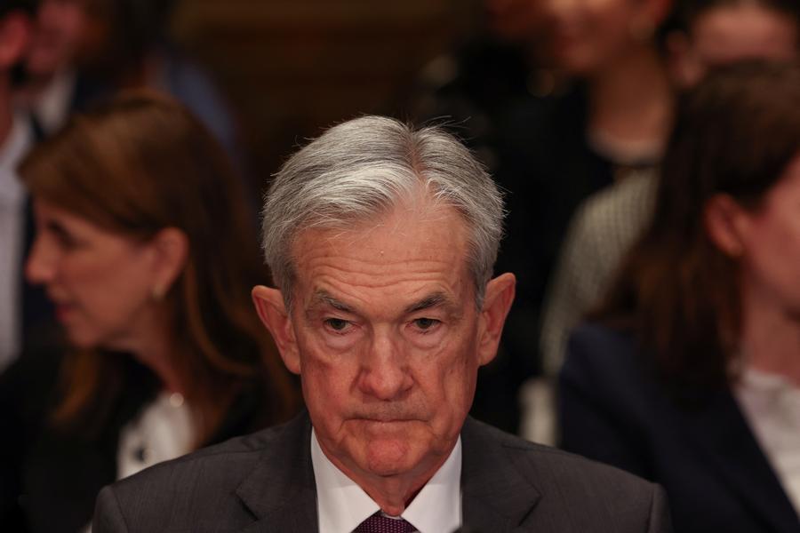 With the White House watching, Fed's Powell to hint yes or no on rate cuts