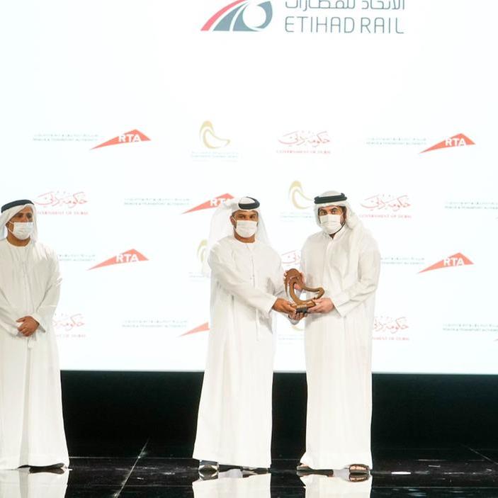 الاتحاد للقطارات تحصد جائزتين ضمن جائزة دبي للنقل المستدام من هيئة الطرق والمواصلات