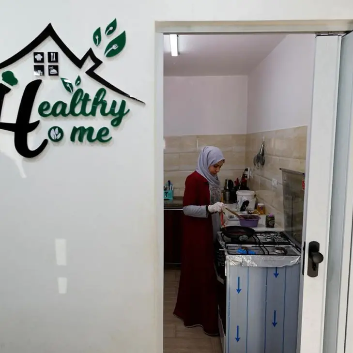 Gaza's first health food store offers sweet alternative for diabetics