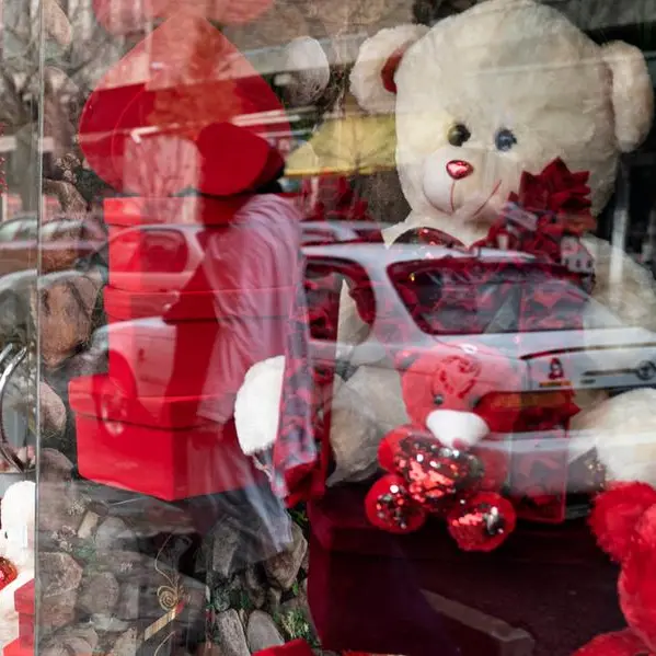 Kabul florists heartbroken over Taliban Valentine's Day ban