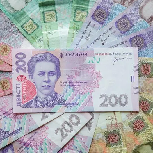 Ukraine's currency extends losses, down 8% in 2022: Refinitiv