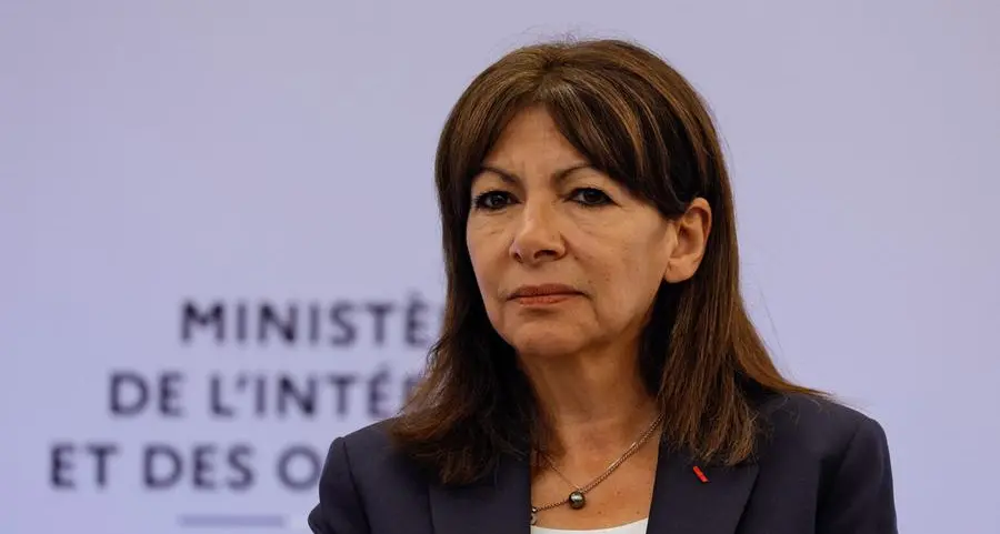 Paris mayor to stop using 'global sewer' X