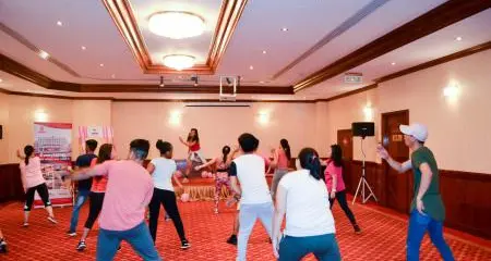 Al Bustan Centre & Residence hosts Zumba to promote Breast Cancer awareness