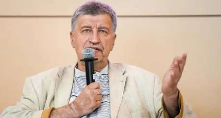 Emirati and Russian Researchers discuss Arabic Influence on Russian Orientals