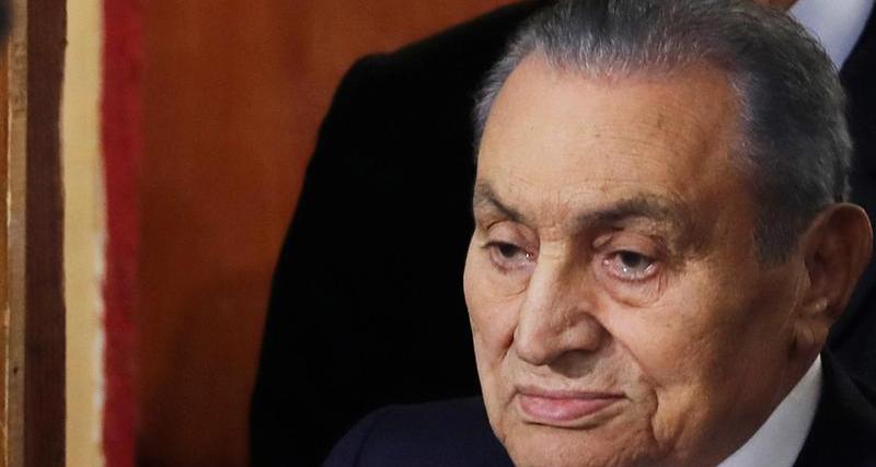 سويسرا تلغي قرار تجميد أموال مبارك وعائلته