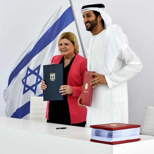 الإمارات توقع مع إسرائيل اتفاقية تجارة حرة