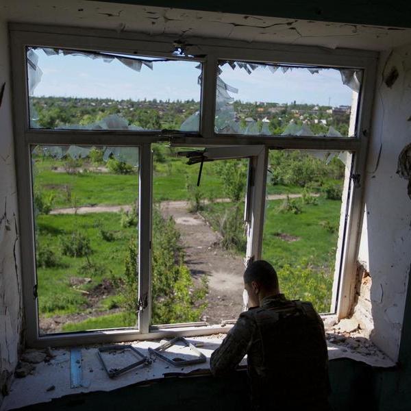 Russia advances in east; Ukraine calls for longer-range weapons