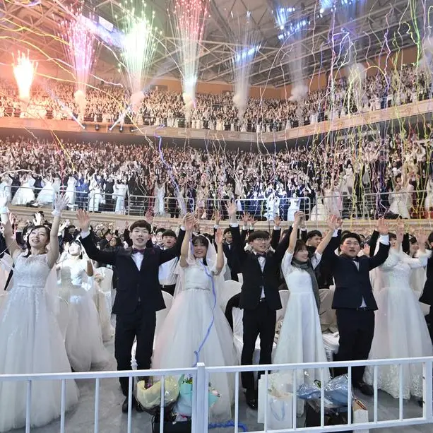 South Korea hits record-low weddings as birth rate plunges