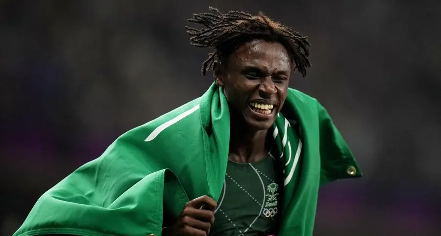 Saudi runner Essa Kzwani bags gold in Asian Games 800m race