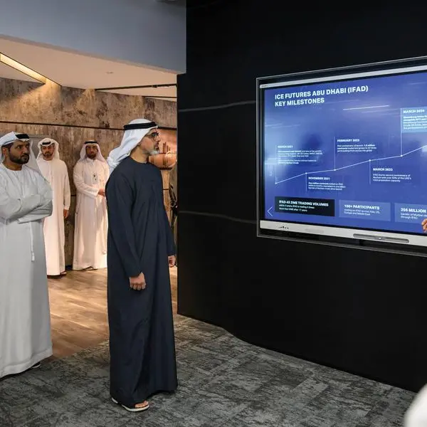 Khaled bin Mohamed bin Zayed visits ADNOC’s trading office and meets Emirati commodity traders