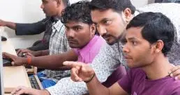 Better Connections Program Trains Volunteers on Delivering ICT Skills to Transient Laborers