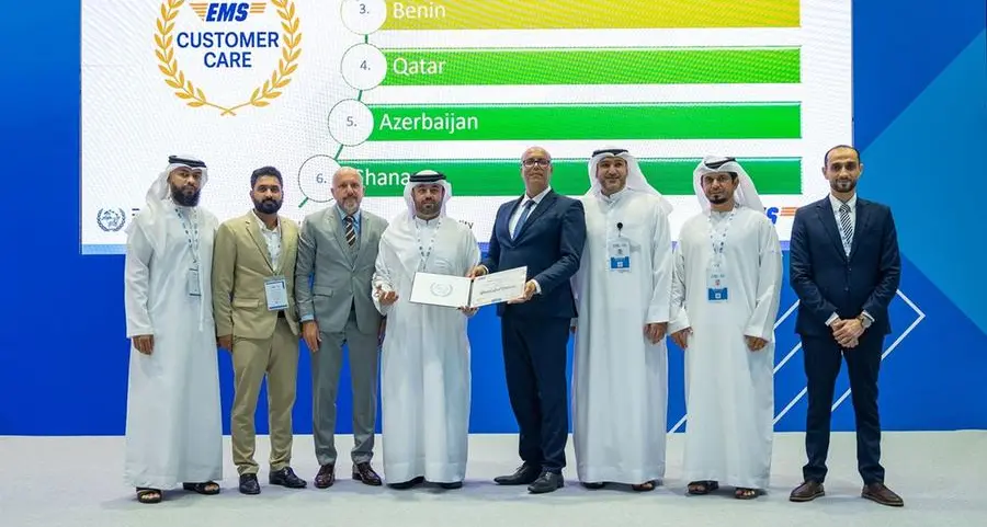 UAE ranks first globally in customer service and wins Gold Performance Award in express mail services