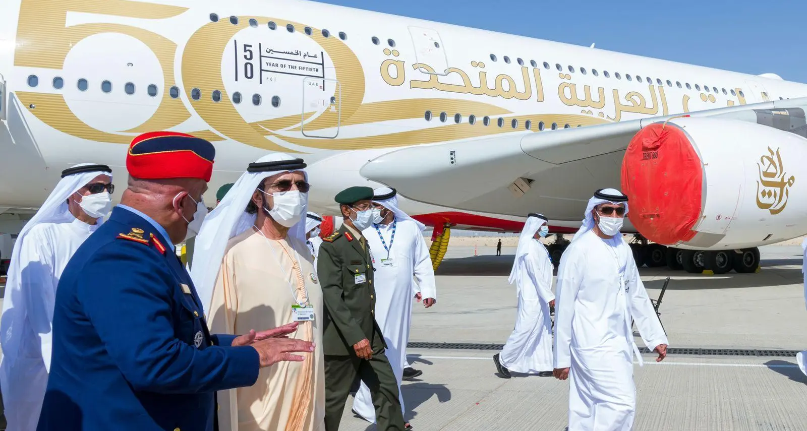 Mohammed bin Rashid tours Dubai Airshow 2021 exhibition