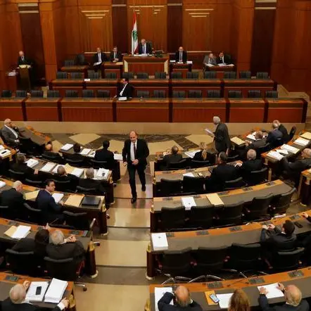 Lebanese parliament to debate capital control law