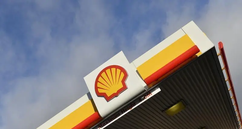 Shell sells Russian retail business to Lukoil