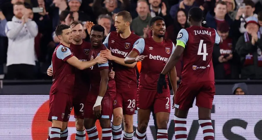 England eye fifth Champions League spot as gap closes on Germany