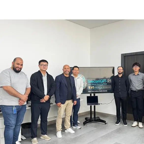 Khalifa University’s new AI model ‘TelecomGPT-R1’ tops GSMA Open Teleco leaderboard