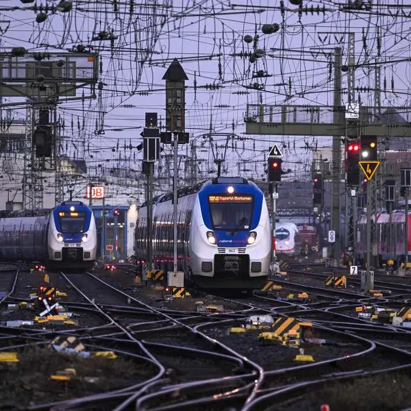 German rail, air workers walk out in new strike round