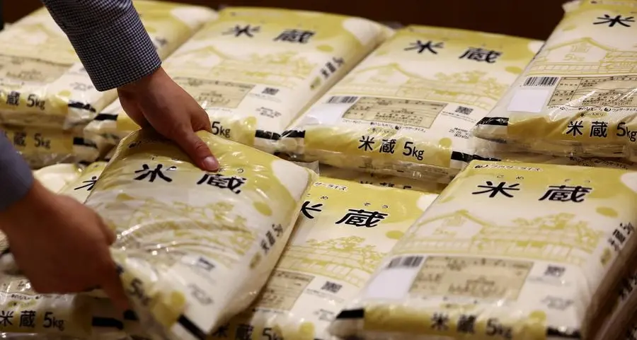 Japan's retail rice prices fall below 4,000 yen, hitting prime minister's target