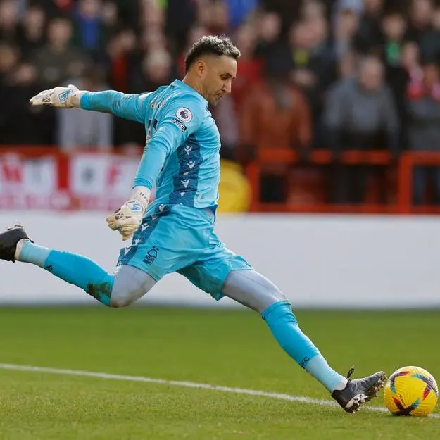 Navas steals limelight on mixed weekend for January signings