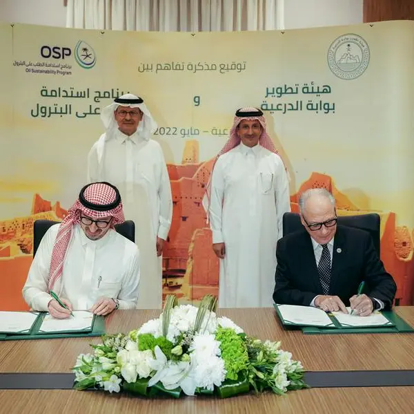 An MoU for using sustainable polymer construction material in DGDA projects is signed
