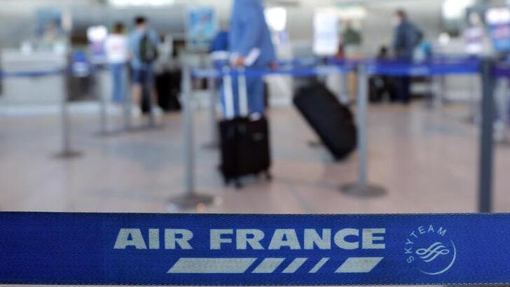 Air France-KLM in talks with Apollo on 500mln euro cash injection