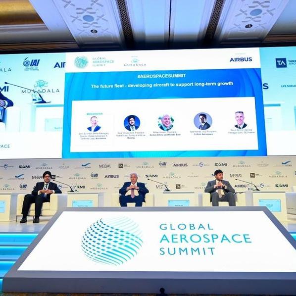 القمة العالمية لصناعة الطيران تنطلق من أبوظبي وتسلط الضوء على أهمية التحول الرقمي والاستدامة لقطاع الطيران