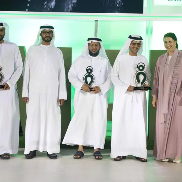 Maryam Al Muhairi honours 50 winners of Sheikh Mansour Agricultural Excellence Award